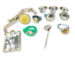 The Beatles Vintage Rings (gumball?) John Lennon Paul Mccartney Rare 1960s