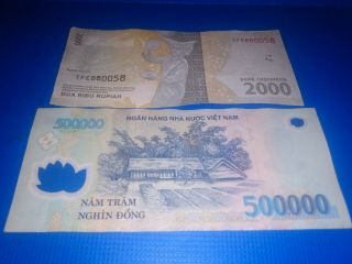 [[ (1) 500,  000 VIETNAMESE DONG - note,  (1) 2,  000 Indonesia Rupiah Banknote 2