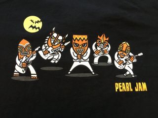 Pearl Jam 2017 Halloween T - Shirt Medium