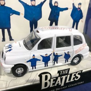 - Corgi The Beatles - Help - Album Cover Art Vehicle - London Taxi Die Cast