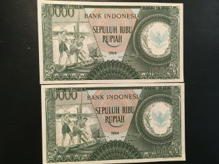 Indonesia (2 Notes) 10,  000 Rupiah 1964 - - Crisp Consecutive 