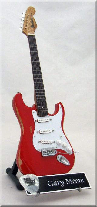 Gary Moore Miniature Guitar Thin Lizzy W/ Guitar Pick