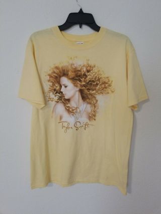 Vintage Taylor Swift - Fearless 2008 Concert Tour T - Shirt (m) Country,  Pop