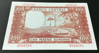 Equatorial Guinea - 100 Pesetas Guineanas 12.  10.  1969 Uncirculated 2