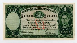 Commonwealth Of Australia.  1942 Issued 1 Pound,  1942,  P - 26b,  Vf