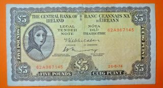 Ireland: Irish Lavery Five Pound Note Dated 26.  5.  1974.