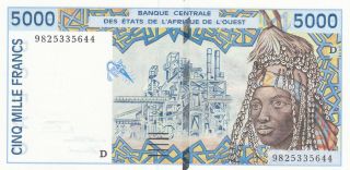 5000 Francs Unc Banknote From West African States/mali 2001 Pick - 413dj