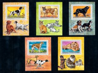 [93804] Central African Rep.  1986 Pets Dogs Cats 5 Perf.  Single Sheets Mnh