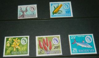 Rhodesia 1967 Dual Currency Set Of 5 Unmounted Stamps