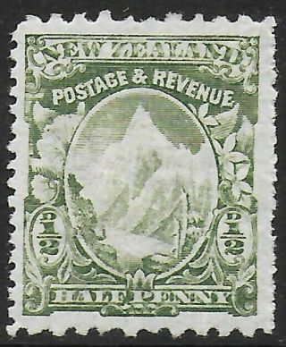 Zealand 1902 1/2d P.  11 14 Cowan Paper,  Hinged.  Sg 309b.
