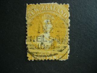 Zealand 1864 - 87 4d Yellow (sg120) Fine Lightly Hinged