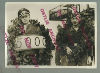 Ww2 1943 German Army Press Photo Luftwaffe Pilots Celebration 5000th Pilot Kills