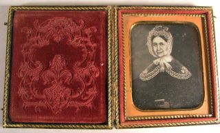 Antique Sixth Plate Daguerreotype Dag Photograph Woman W Fancy Lace Bonnet Shawl
