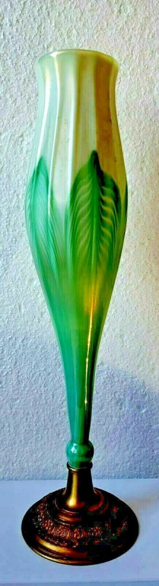 Large Tiffany Studios Lct Favrile Furnaces Pulled Feather Bud Vase