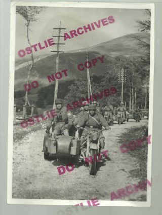 Ww2 1943 German Army Press Photo Motorcycle Corps Sidecar Sidecars Soldiers