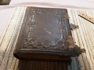 Antique Victorian Leather Photo Album With Tin Types - - Collectible - - L@@k
