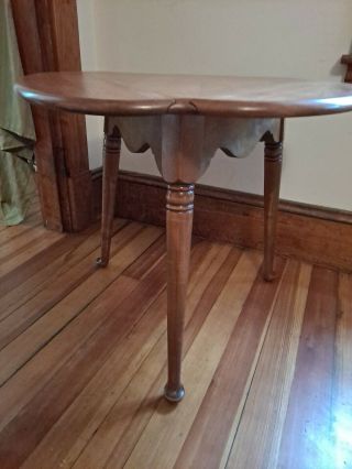 Ethan Allen Solid Maple Brown DROP LEAF clover Shape Accent Side Table Vintage 3