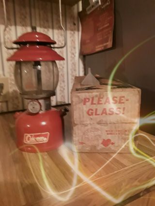 Vintage 1965 Coleman Lantern W/original Box & Pyrex Globe •red• Single Mantle