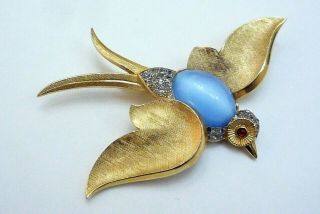Vintage (signed) Crown Trifari Alfred Philippe Blue Jelly Belly Bird Brooch/pin