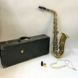 Vintage 1958 Conn Wonder Low Pitch Alto Saxophone W/ Case & 2 Mouthpieces