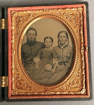 1/6 Plate Ambrotype Of Civil War Soldier,  Wife And Daughter,  Military Union Case