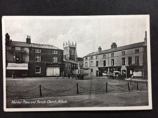 Rp Vintage Postcard - Lincs.  C5 - Market Place & Church,  Alford - Bus Truck Shop