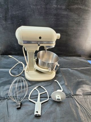 Vintage Hobart Kitchen Aid Heavy Duty Stand Mixer K5 - A 5 Quart 10 Speed Kitchen