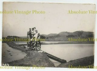 Old Albumen Photo Chinese Irrigation Pump Near Tsingtao China Vintage C.  1900