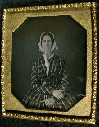 Pretty Young Lady Plaid Dress 1/6 Plate Daguerreotype Clear Image