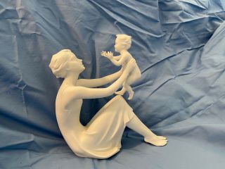 Kaiser Porcelain Mother And Child Figurine In