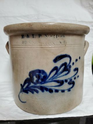 Antique Primitive Salt Glazed Stoneware " E.  & L.  P.  Norton Bennington,  Vt " Crock