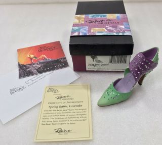 Willitts Raine Collectible Just The Right Shoe 2001 Spring Raine Lavender 25215