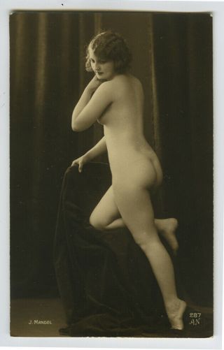1920s Vintage French Nude Flapper Beauty Lady Risque Photo Postcard