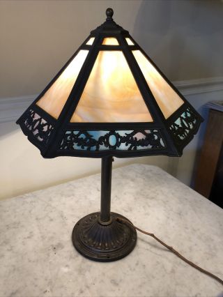 Antique 12 Panel Slag Glass Table Lamp With Filagree