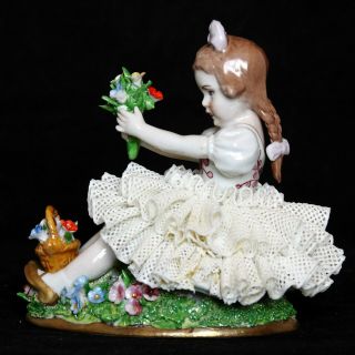Sitzendorf Germany Dresden Lace Porcelain Figurine Girl Holding Flowers 758 LBL 3