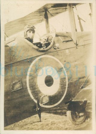 Ww1 Rfc Royal Flying Corps Lieutenant J F Young In Cockpit Of Airco Dh9 Plane
