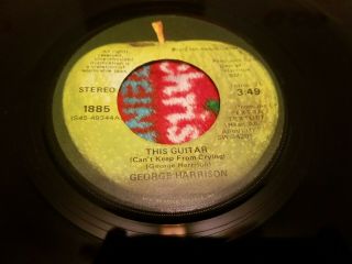 The Beatles George Harrison Apple 45 Record This Guitar Can 