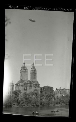 1933 Central Park Blimp 75th Manhattan Nyc York City Old Photo Negative H104