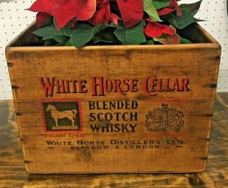 White Horse Cellar Distillers Scotch Whiskey Wood Box Crate Christmas Barware