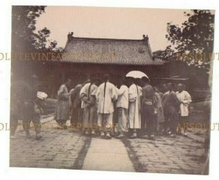 Old Photo Chinese Group The Yellow Temple Peking / Beijing China Vintage C.  1898