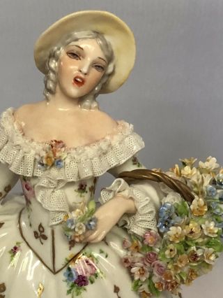 Vintage Ceramic Luigi Fabris Lady Figurine Italian Flowers Lace 3