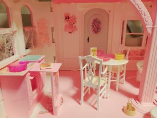 Vintage 1990s Mattel Barbie Victorian Dream House Dollhouse Foldable 4