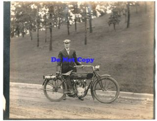 Great Early 7 3/4 " X 10 " Photo Of A Thor Vii Motorcycle And It 