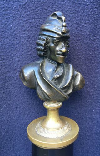 19th Century French Antique Bronze Busts of Rousseau and Voltaire 2
