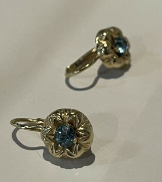 Vintage - 1990s Italian 14k Yellow Gold Flower / Blue Topaz Earring