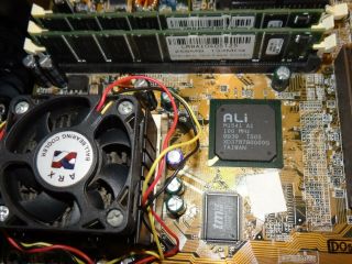 Asus P5A Rev 1.  06 Socket 7 Motherboard ALI Vintage With 500MHZ AMD K6 - 2 CPU Ram 2