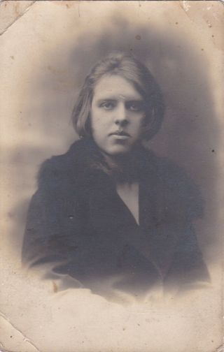 1920s Pretty Young Woman In Furs Fashion Beauty Old Russian Soviet Photo