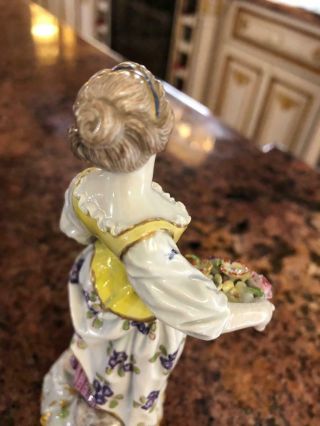 Fine Antique Meissen Porcelain Figurine Young Lady With Vase Of Flowers 4