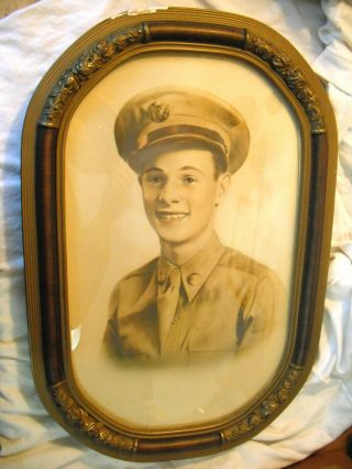 Antique World War Two Soldier Photo In Glass Fronted Oval Frame - Ww2