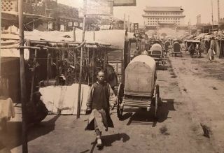 2 LARGE ANTIQUE PHOTOS PEKING BEIJING CHIEN MEN GATE & STREET SCENES CHINA 2